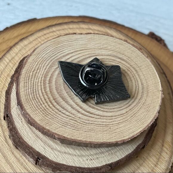 Fortune Teller Glitter Enamel Pin/ Brooch Lapel - Picture 5 of 5